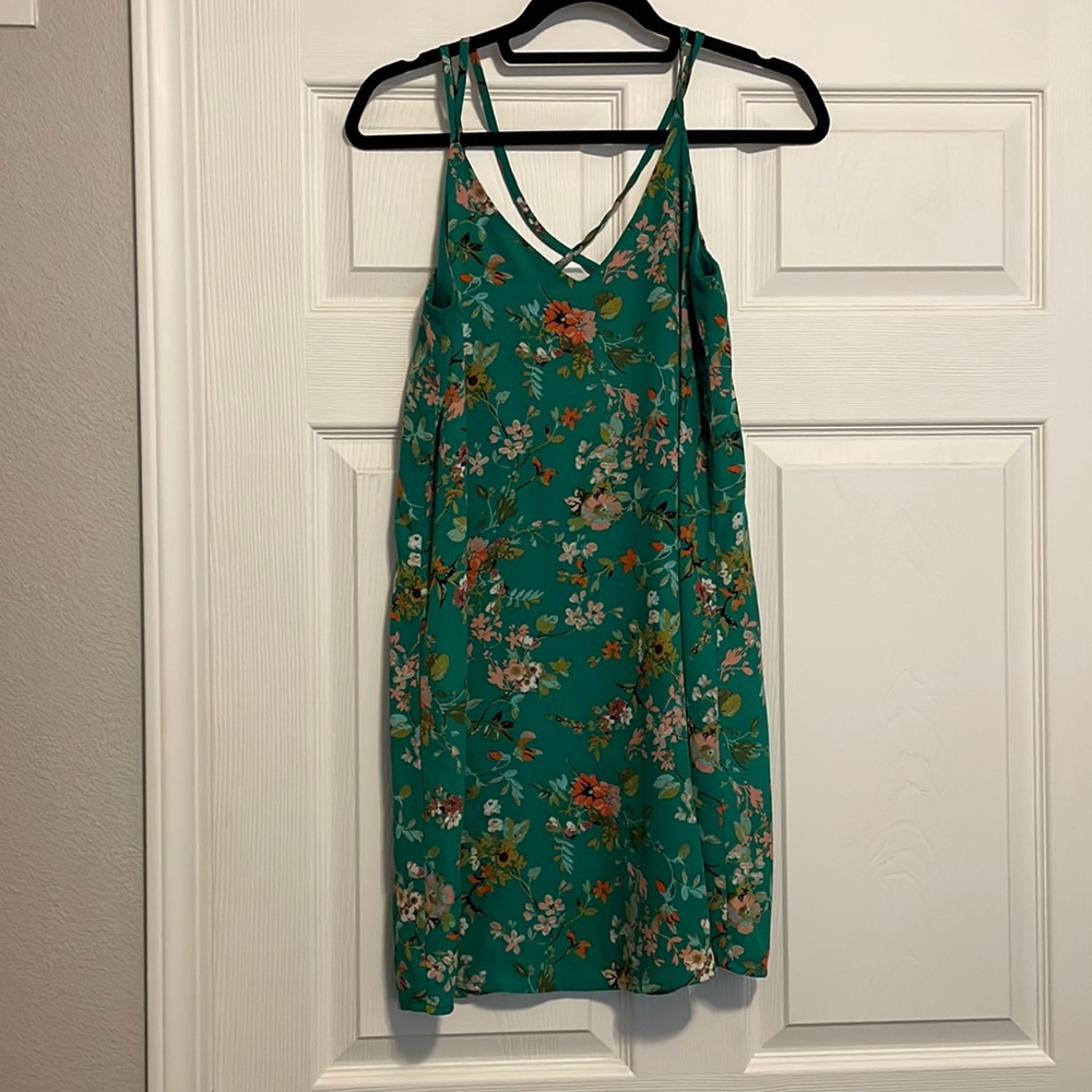 BOX FIR DRESS